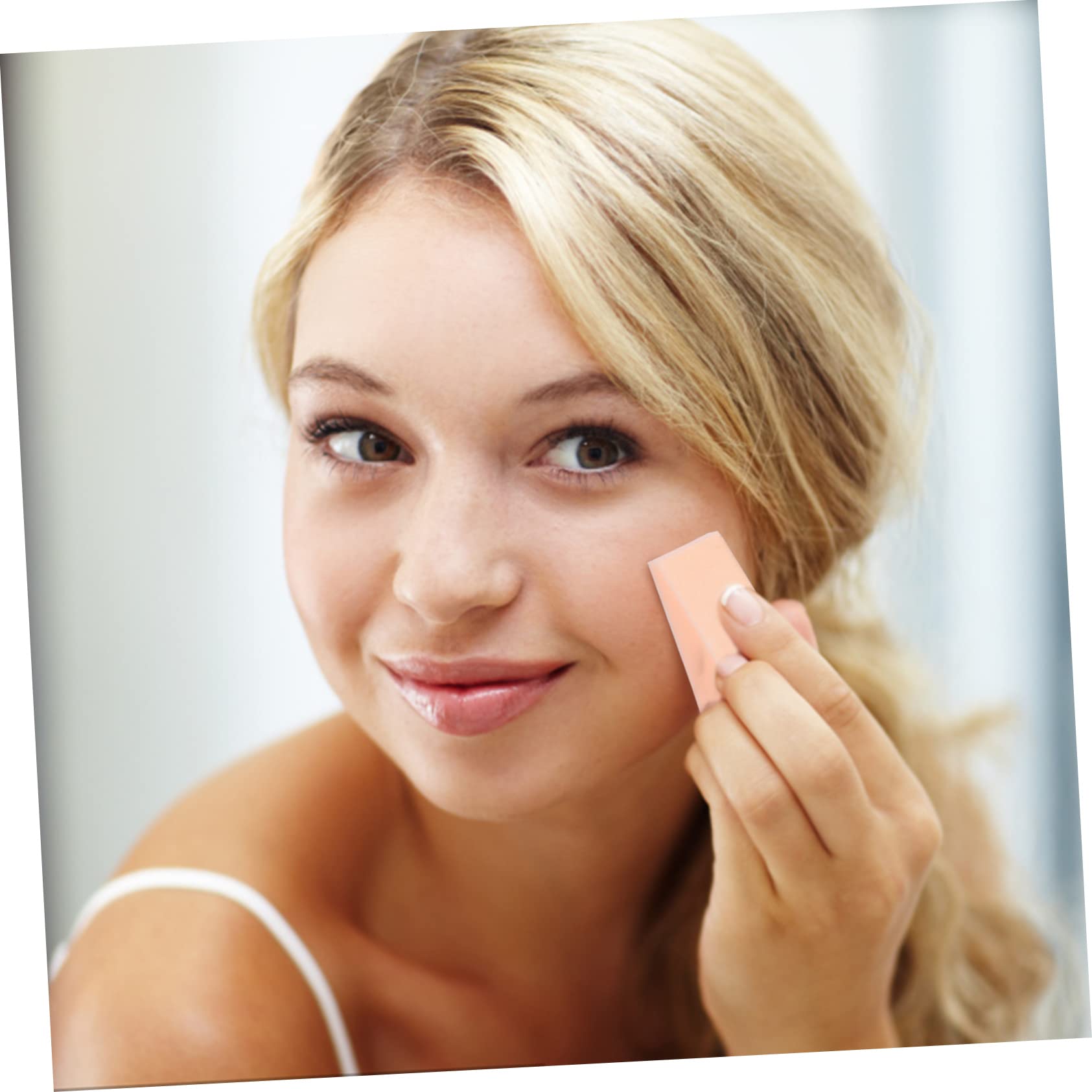 FRCOLOR 192pezzi Spugne Per Trucco Forma Spugne Cosmetiche Per Fondotinta Crema e Strumenti Multifunzionali Per Makeup Professionale e Fai Da Te