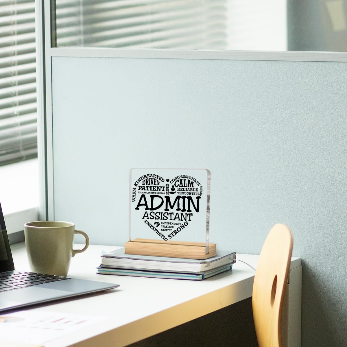 Best Administrative Assistant Gifts Appreciation Gifts for Secretary Admin Assistant Acrylic Desk Plaque Sign Office Desk Decor, Administrative Professional Day Gifts - Image 5