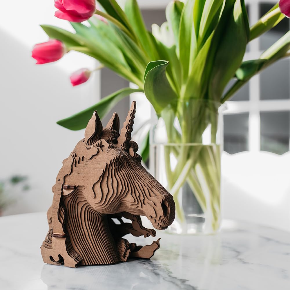 Licorne Puzzle 3D en Carton – Maquette à Monter | 65 Pièces, 18 × 18 × 9 cm – Kit Sculpture DIY à Peindre, Matériaux Recyclés, Ados & Adultes, Idée Cadeau Déco