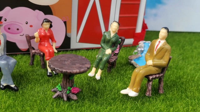 Namalu 14 Pcs 1: 25 Scale Miniature People Figurines India