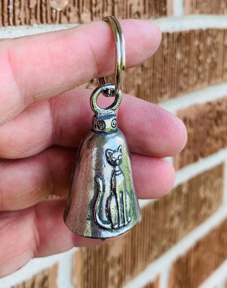 Amazon.com: MOTO365 CAT Guardian Bell of Good Luck Gift Set : Home