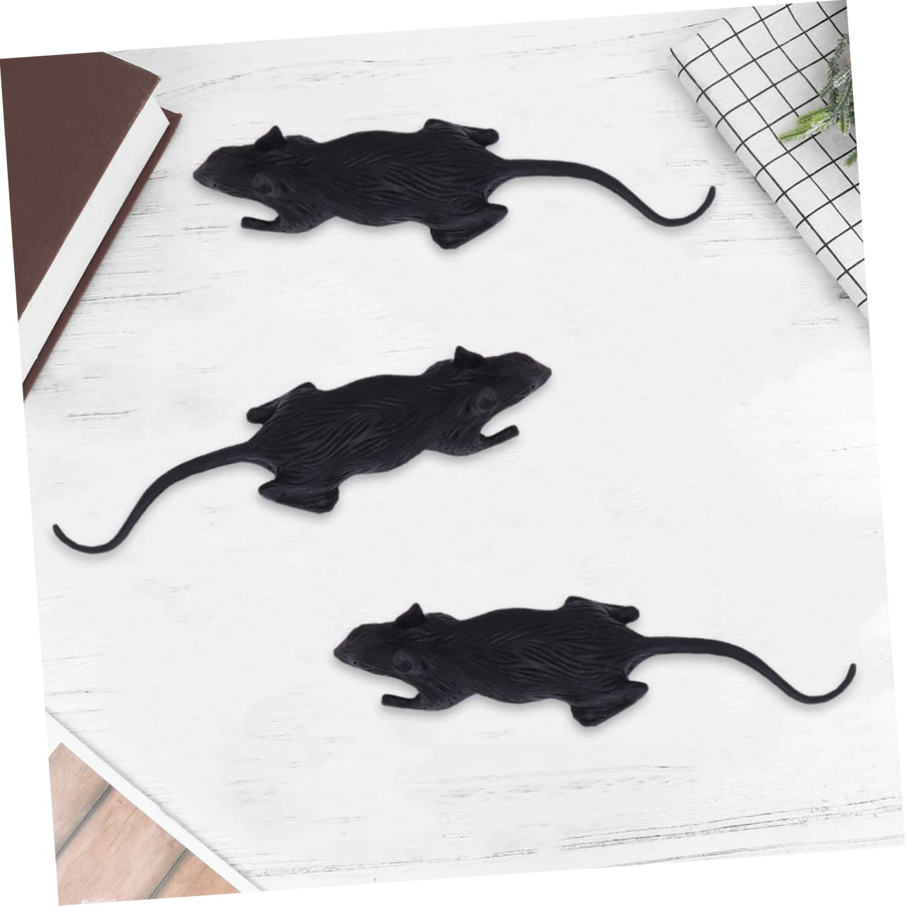 Gefälschte Ratte 100 Stück Pvc Halloween Spielzeug für Halloween Party | Halloween Requisite, Halloween Tricks Requisiten, Knifflige Spielzeuge, Schwarz, Lebensechtes Tierdesign