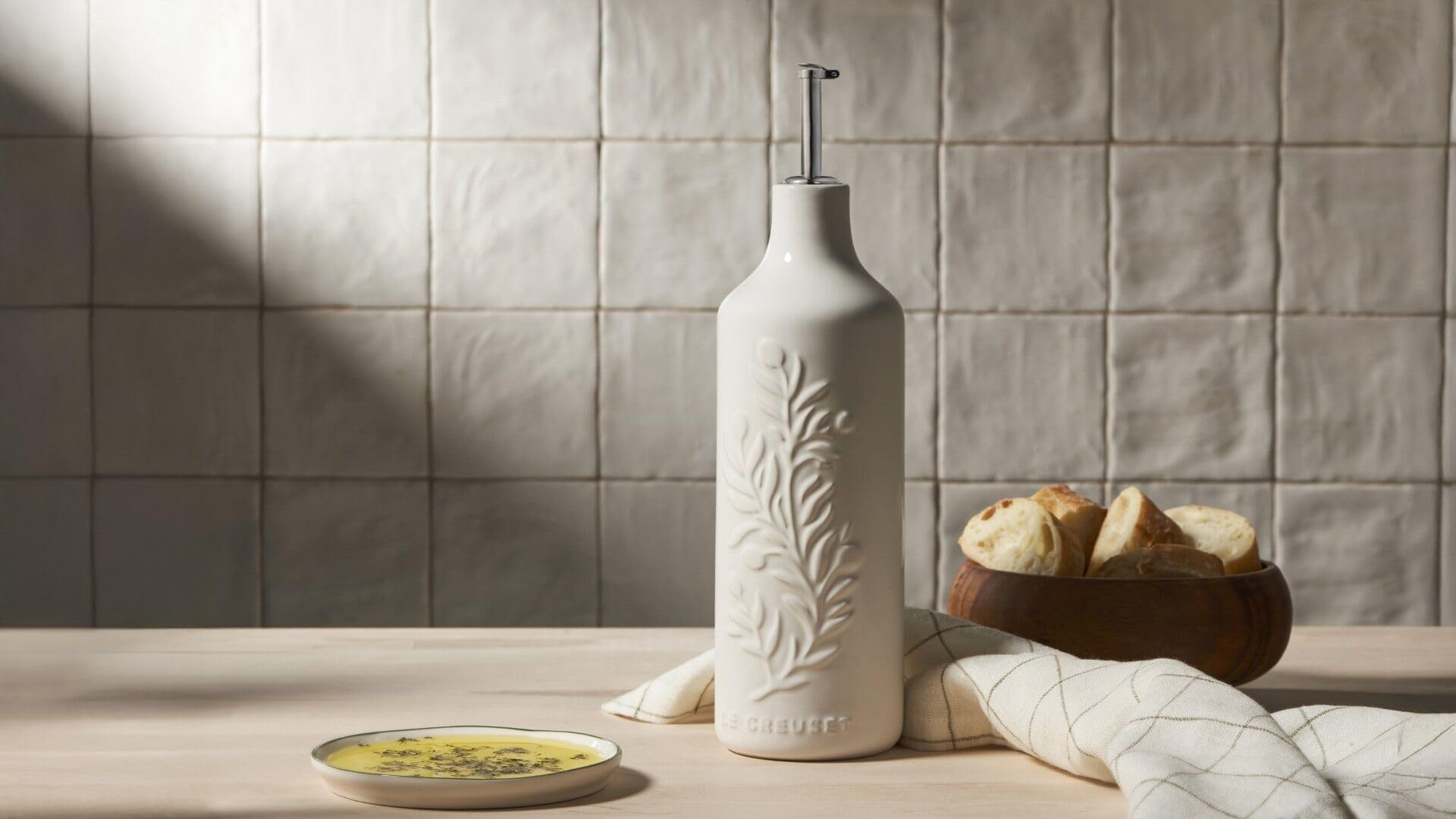 Amazon.com: Le Creuset Stoneware Olive Branch Collection Oil Cruet
