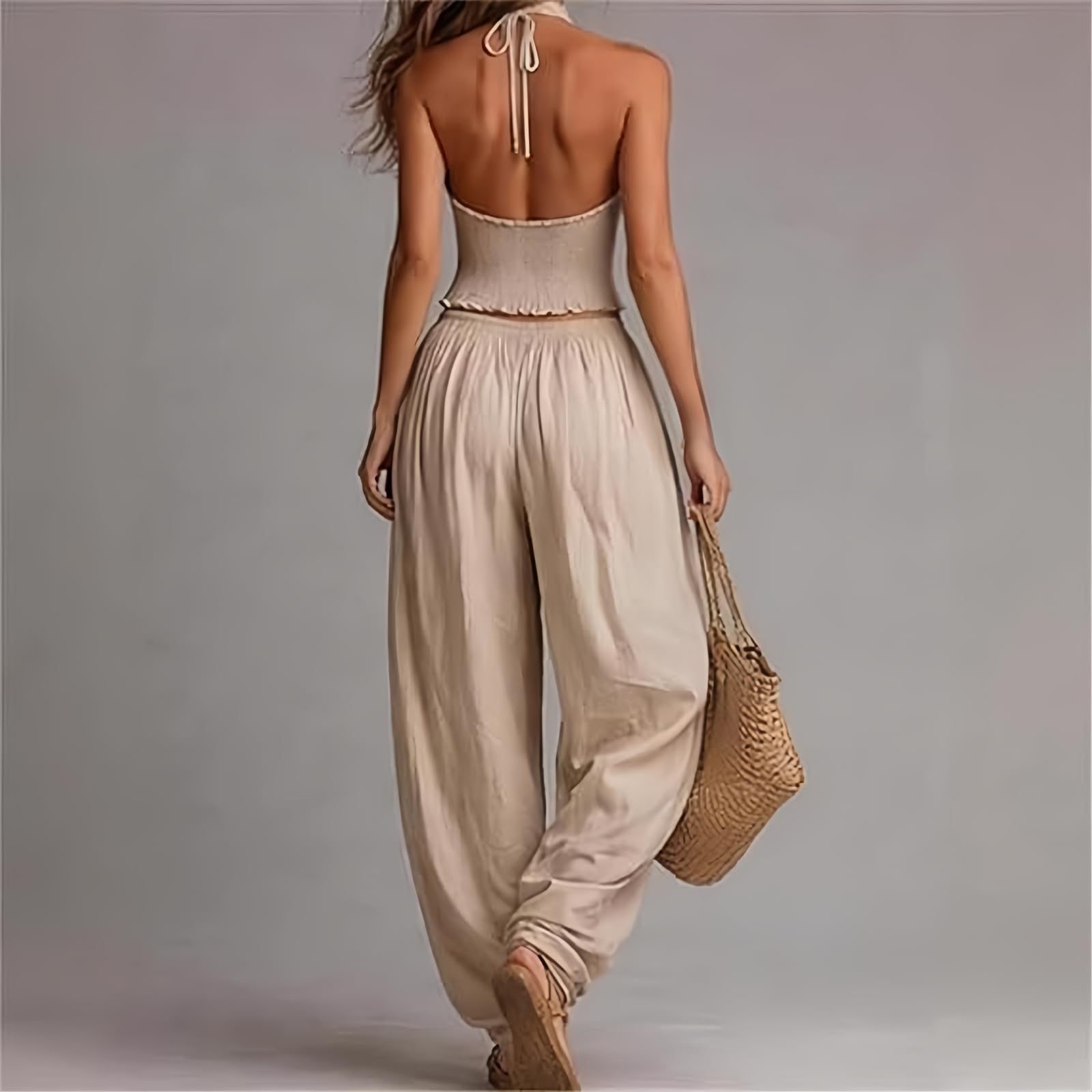 Ensemble deux pièces bohème : crop top dos nu (coupe américaine) en coton et lin avec détails smockés et pantalon sarouel ample