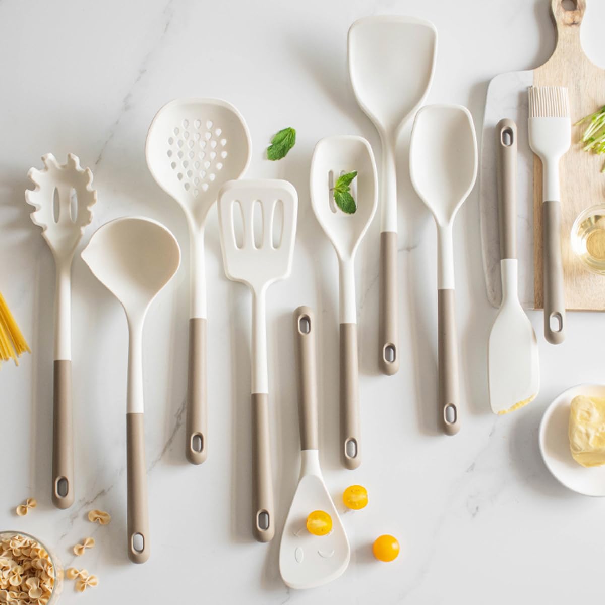 BRIIEC 1-piece Skimmer Silicone Cooking Kitchen Utensils Set White and Coffee Brown Handle Kitchen Gadgets Heat Resistant Kitchen Tolls for Nonstick Cookware