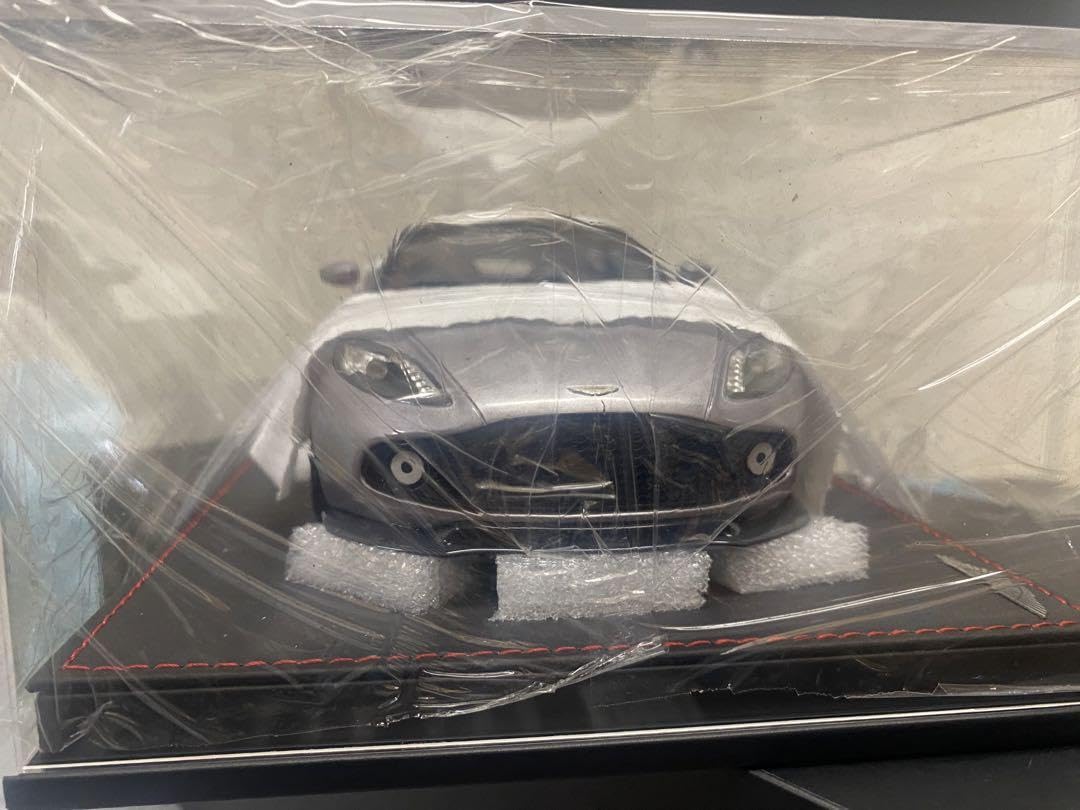Amazon.co.jp: アストンマーチン Zagato 1／18 ミニカー : おもちゃ
