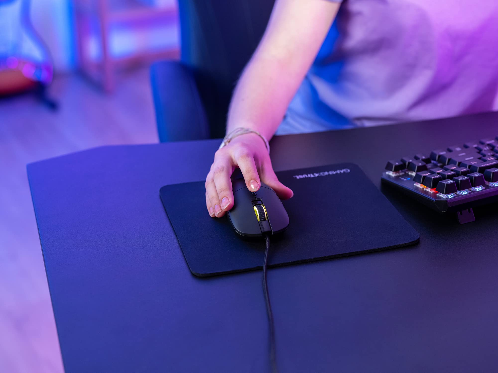 Trust Gaming GXT 981 Redex Ratón Gaming Ligero, 200-10.000 dpi, Interruptores Kailh, Sensor Óptico Ajustable, Ratón RGB, 6 Botones Programables, Mouse Gamer para Portátil, PC, Windows - Negro