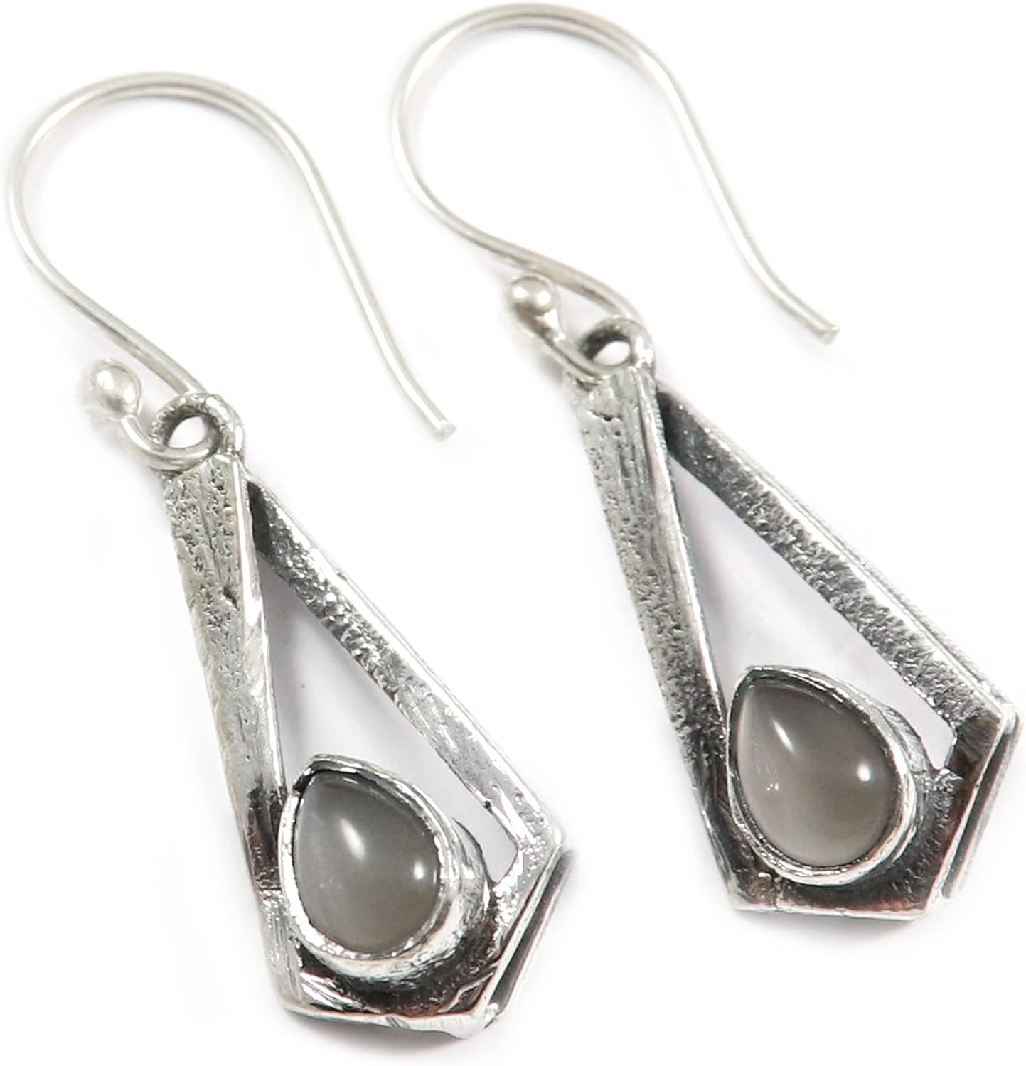 Goyal Exports Silky Moonstone Gemstone 925 Sterling Silver Drop/Dangle Earring Jewlery SEG126E