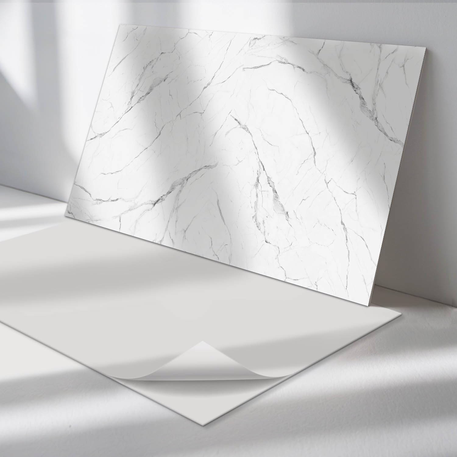 Paneles Decorativos 100x50 cm PVC Impermeable Montaje Rápido Sostenible Fácil de Limpiar 1 Pieza Cocina Fácil Limpieza Montaje en Pared - Patrón de mármol con vetas.