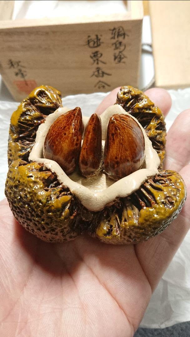 未使用★時代 香合 秋峰 最上品 栗 乾漆 蒔絵 金 彫刻 置物★工芸品 工芸品 時代 香合 秋峰 最上品 栗 乾漆 蒔絵 彫刻 置物 127th KOGIRE-KAI