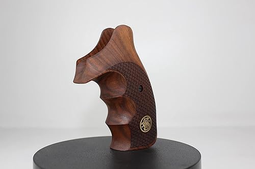 Miniatura 2 de Smith Wesson KLX - Puños redondos de nogal (suelo, madera)