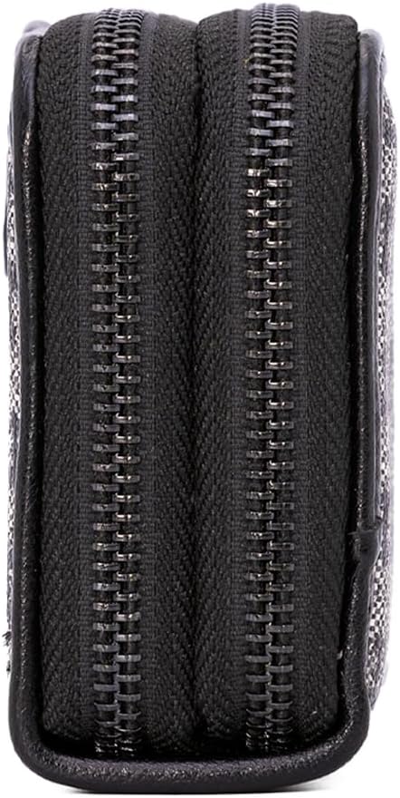Juicy Couture Women's State of My Heart Wallet with Zip Closure, Stylish & Functional Accessory for Cards