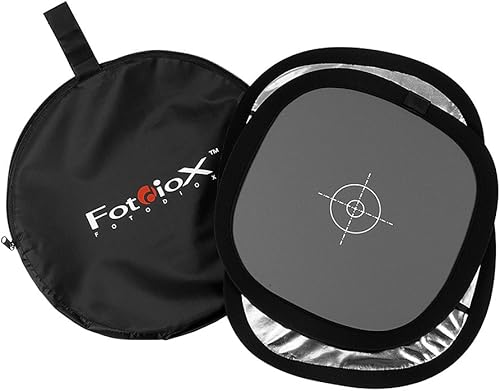 Miniatura 3 de Fotodiox Disco plegable de mano, reflector de tres pliegues + tarjeta gris/balance de blancos digital combo
