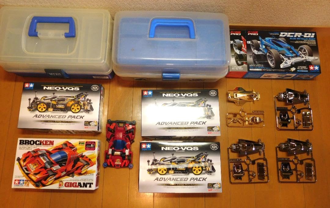 【真作】絵画　日本画　山水風景画　静寂の集落と山々の調和　自然美の表現　V18 真作】絵画 日本画 山水風景画 静寂の集落と山々の調和 自然美