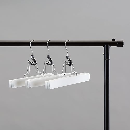 Miniatura 7 de Yaxa Basics Perchas de madera para pantalones, color blanco, paquete de 10