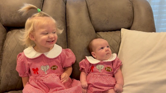 Sweet matching sister outfits! #alabama #football #kidsclothing #RTR #toddler #baby