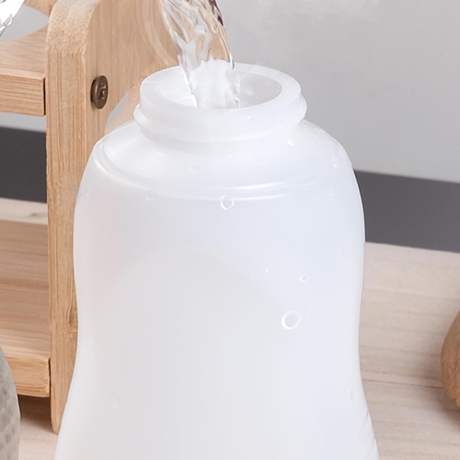 Squeeze Bottle, Bottiglia for Salsa Piccante con Tappo Ribaltabile Contenitore for Condimenti da Campeggio Bottiglia for Salsa Barbecue Confezione da 5 Maionese Olio(300ml)