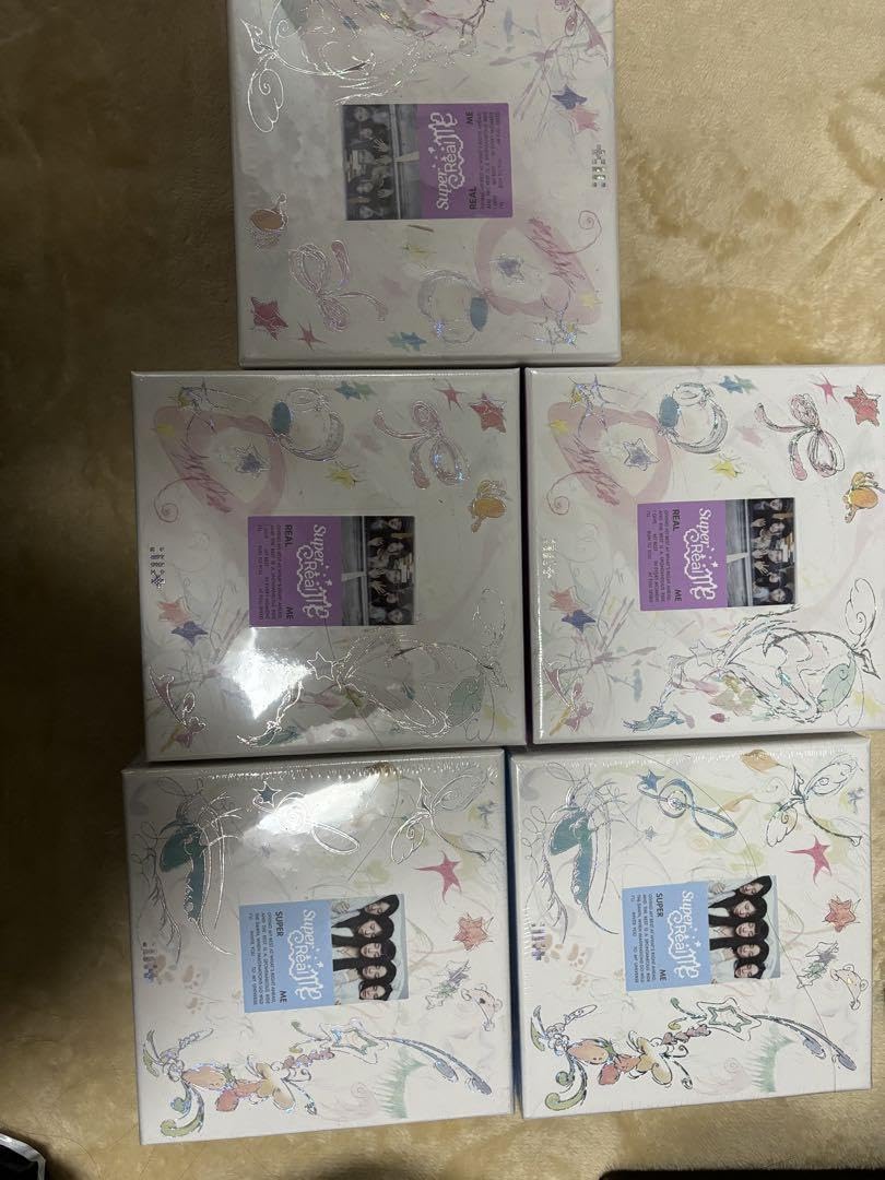ILLIT SUPER REAL ME【2形態セット】 SUPER REAL ME [2形態セット][CD] - ILLIT - UNIVERSAL MUSIC JAPAN
