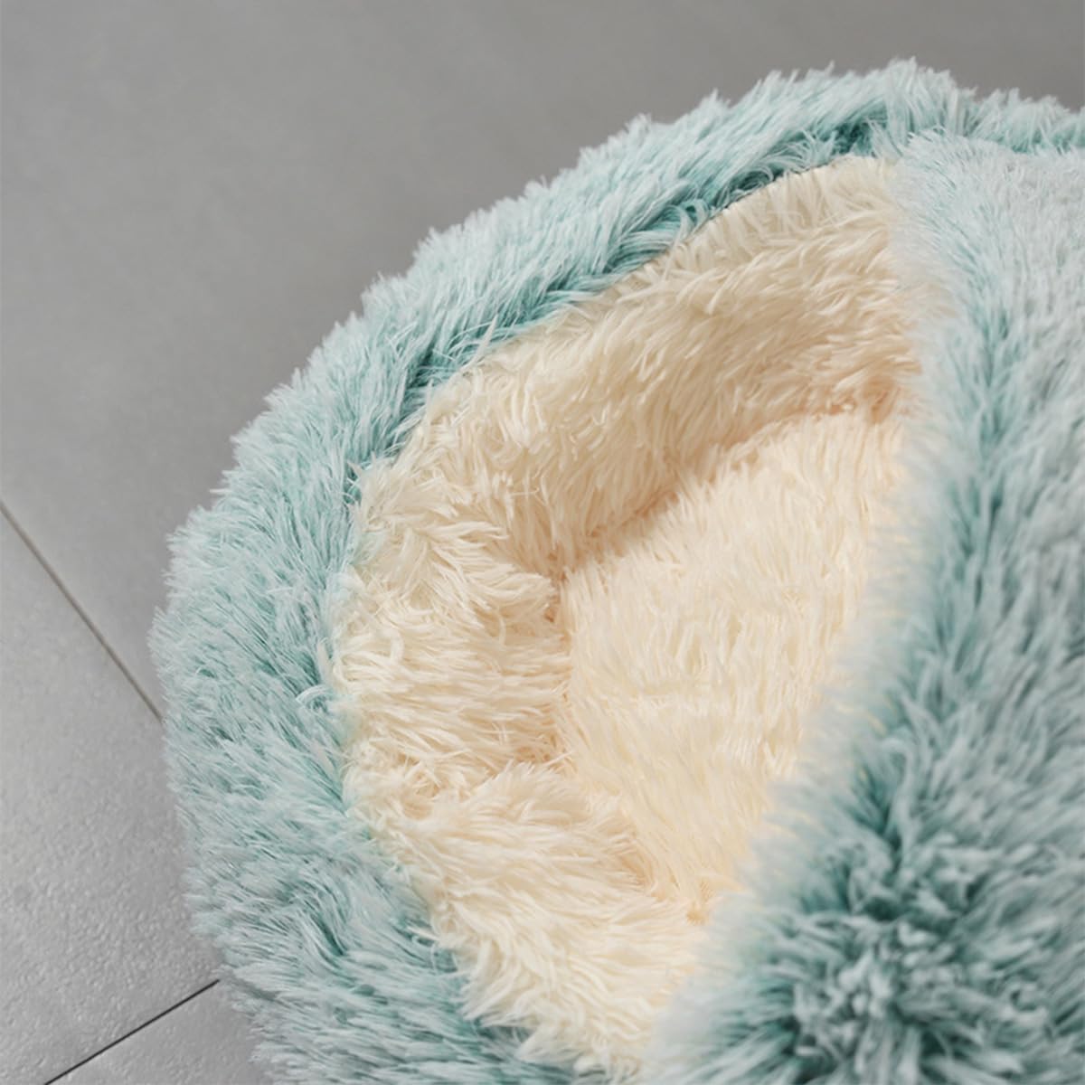 Niche igloo pour chat et animal domestique – Tente pliable en peluche avec fond antidérapant – Semi-fermé – Niche moelleuse pour petits chats, chatons, chiots et chats (vert, 80 cm)