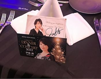 Amazon.co.jp: 伊藤蘭 キャンディーズ 直筆サイン カード : スポーツ