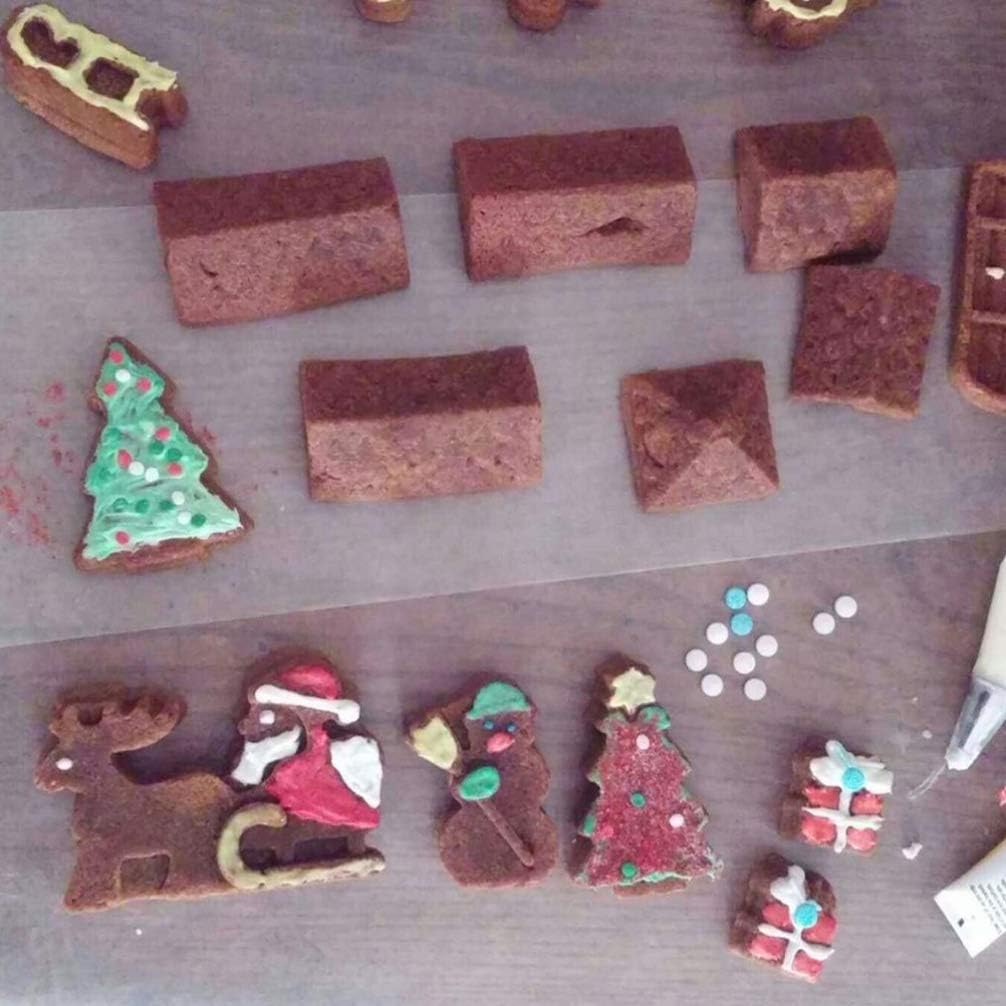 jojofuny 3pcs Silicone Christmas Baking Mold 3D House Christmas Tree Snowman Gingerbread Man Cake Mold for Mousse Cake Muffin Baking Chocolate Red