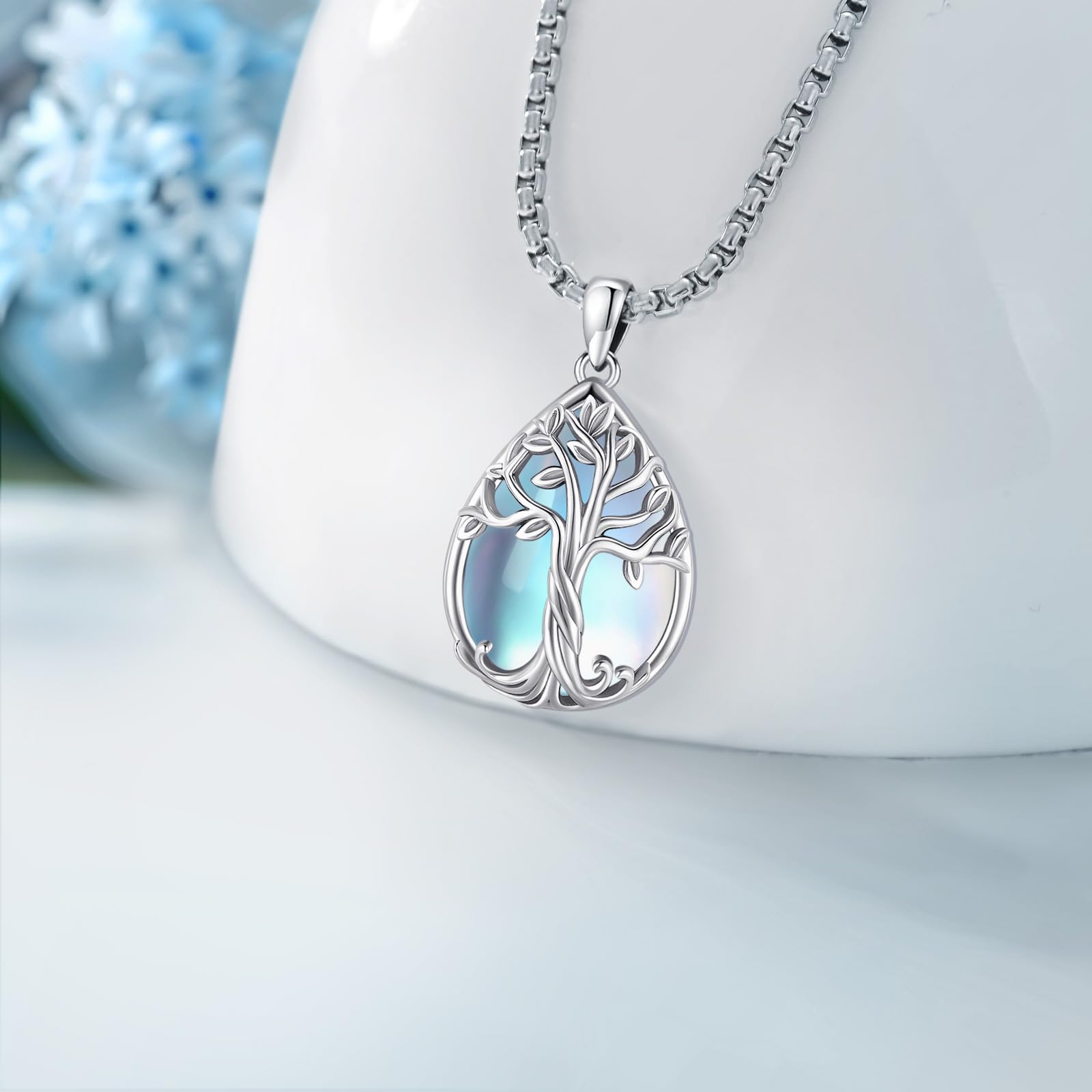 Eusense Lebens Baum Halskette für Frauen Stammbaum Kette Mondstein Anhänger Kristallherz Halskette Schmuck Geschenk für Mama Lebensbaum Schmuck