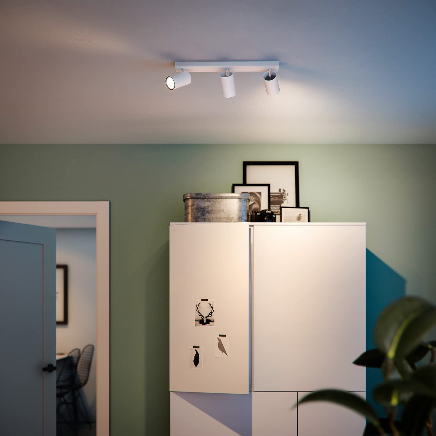 PHILIPS Kosipo Decken-/Wandleuchte mit 3 Spots, einfache ClickFix-Installation, ohne Leuchtmittel (GU10), Weiß, IP20, blendfrei
