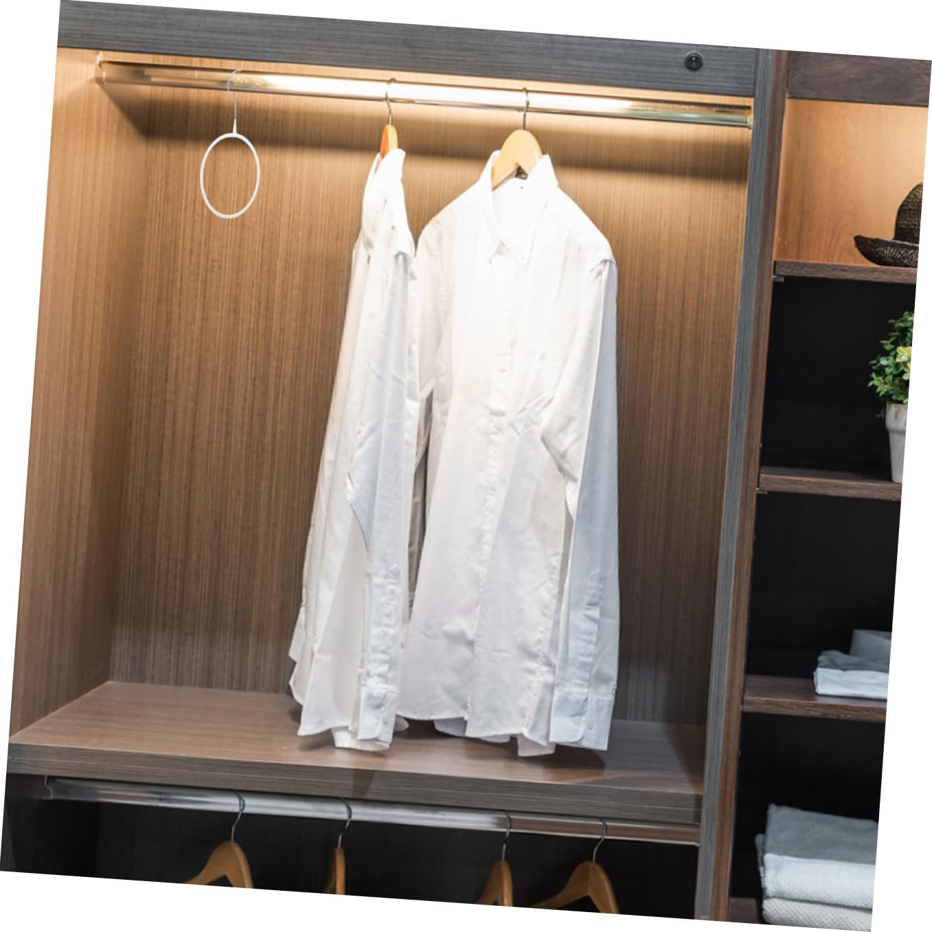 8pcs White Large Iron Plastic Coated Round Scarf Hanger Tie Holder Rings Closet Organizer for Shawls and Neckties Storage