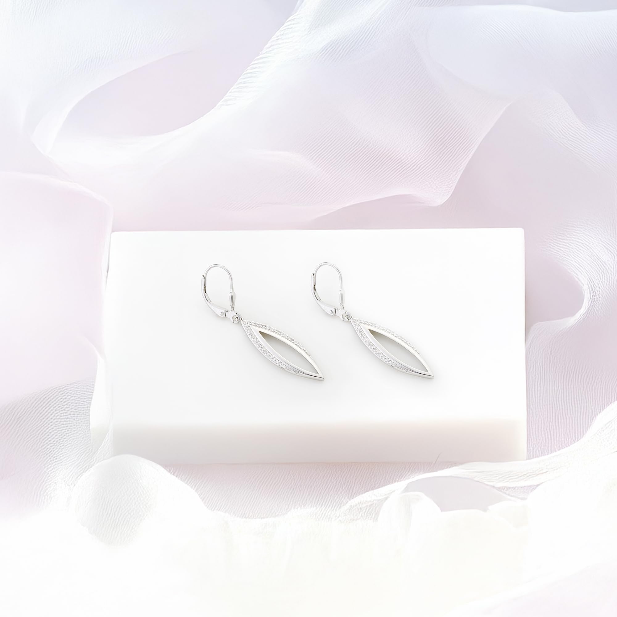 SOFIA MILANI - Damen Ohrringe 925 Silber - mit Zirkonia Steinen - Oval Ohrhänger - 20564