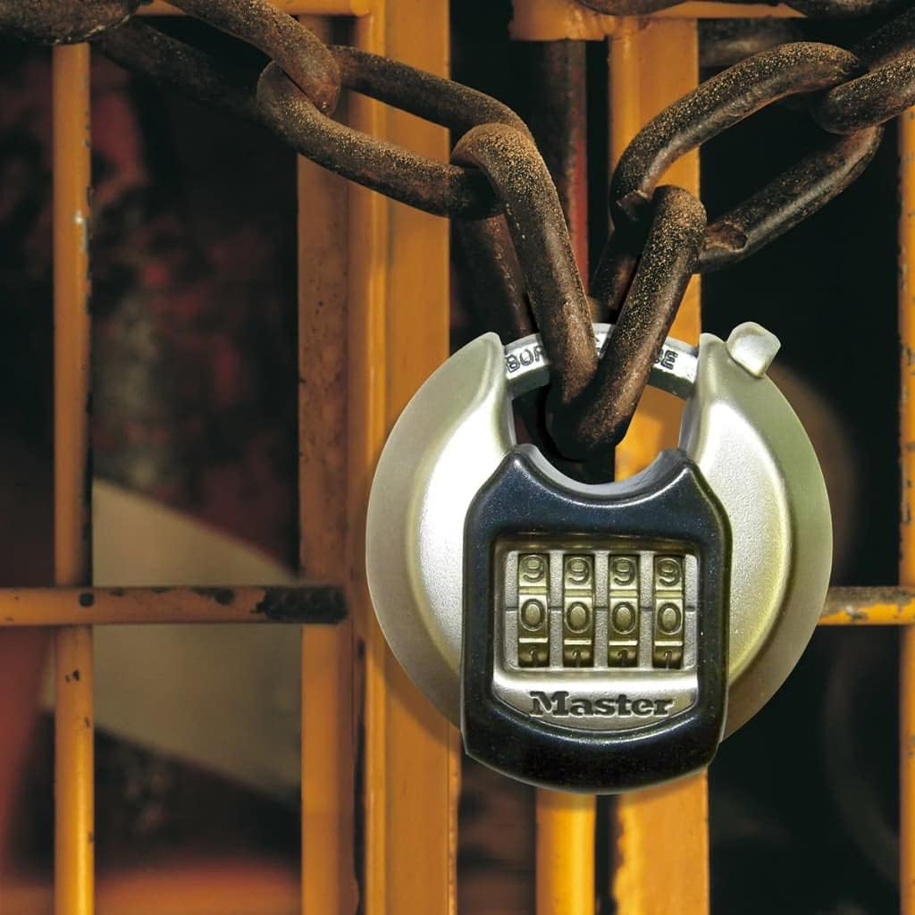 Master Lock Heavy Duty Disc Padlock [Combination] [Stainless Steel] [Outdoor] M40EURDNUM - Best Used for Storage Units, Sheds, Garages, Trailers and More