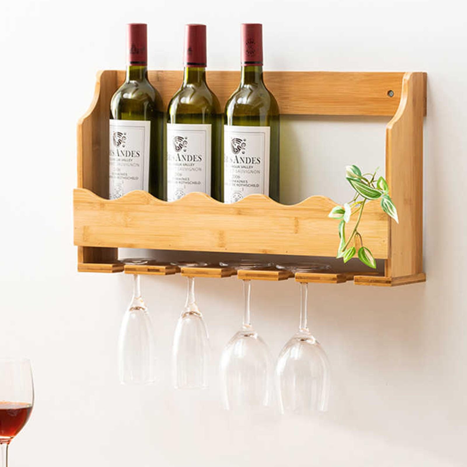 Étagère à vin murale en bois pour sublimer votre salle à manger