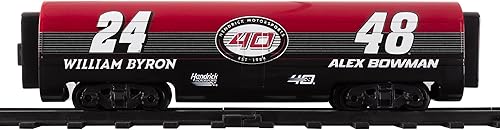 Miniatura 10 de Lionel NASCAR Hendrick Motorsports - Juego de tren para el 40 aniversario – Motor diésel a batería listo para jugar con 1:64 fundido a presión