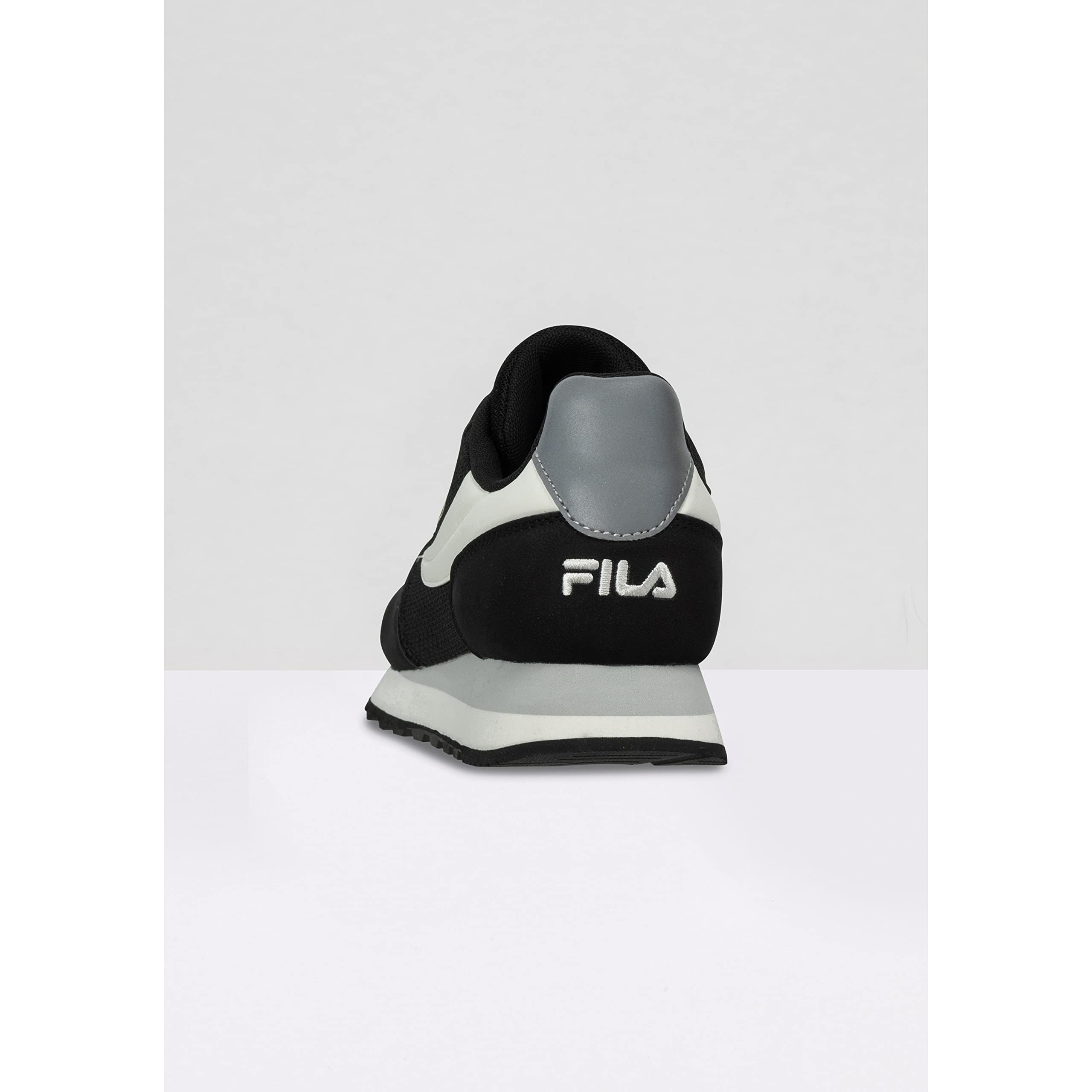 Fila Men's Prati Sneaker