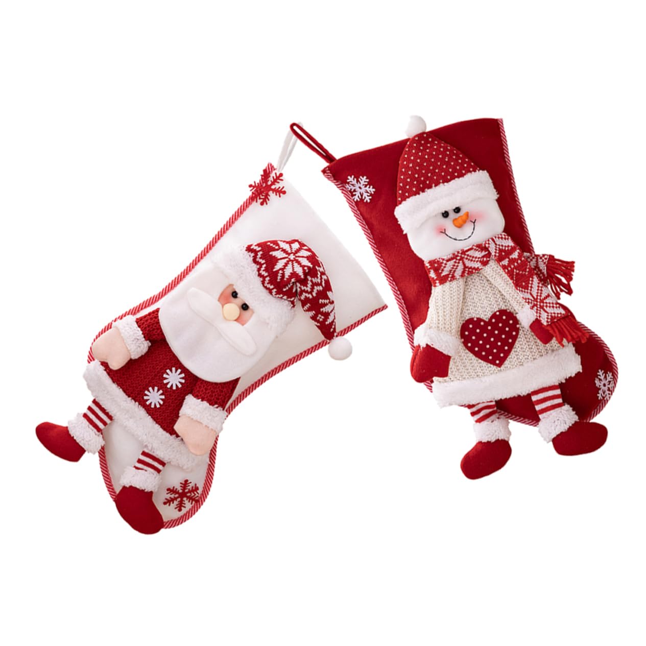 Chaussettes de Noël suspendues pour une décoration sapin chaleureuse