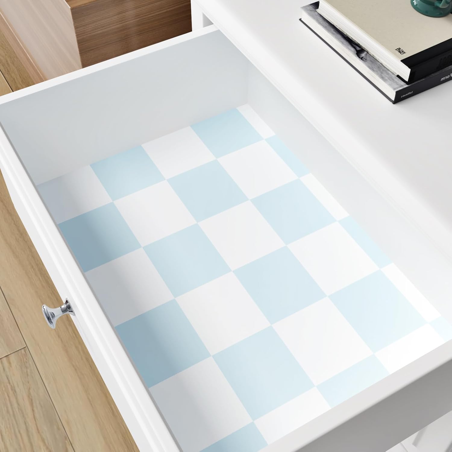 Blue/White Checkered Peel and Stick Wallpaper Modern Plaid Wallpaper Removable Fun Checkered Decorative Contact Paper Light Blue Checkerboard Wall Paper for Bedrooms Bathroom Walls 17.5"x315"