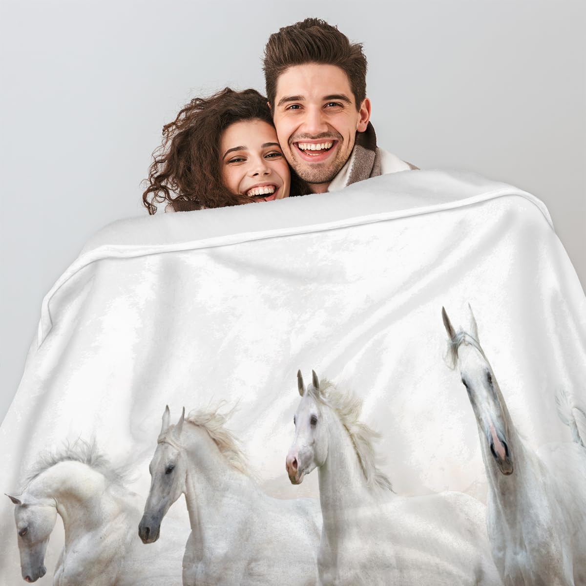 Coperta In Pile Con Motivo A Cavallo 127x152 Cm - Bianca, Morbida E Leggera, Per Divano E Letto