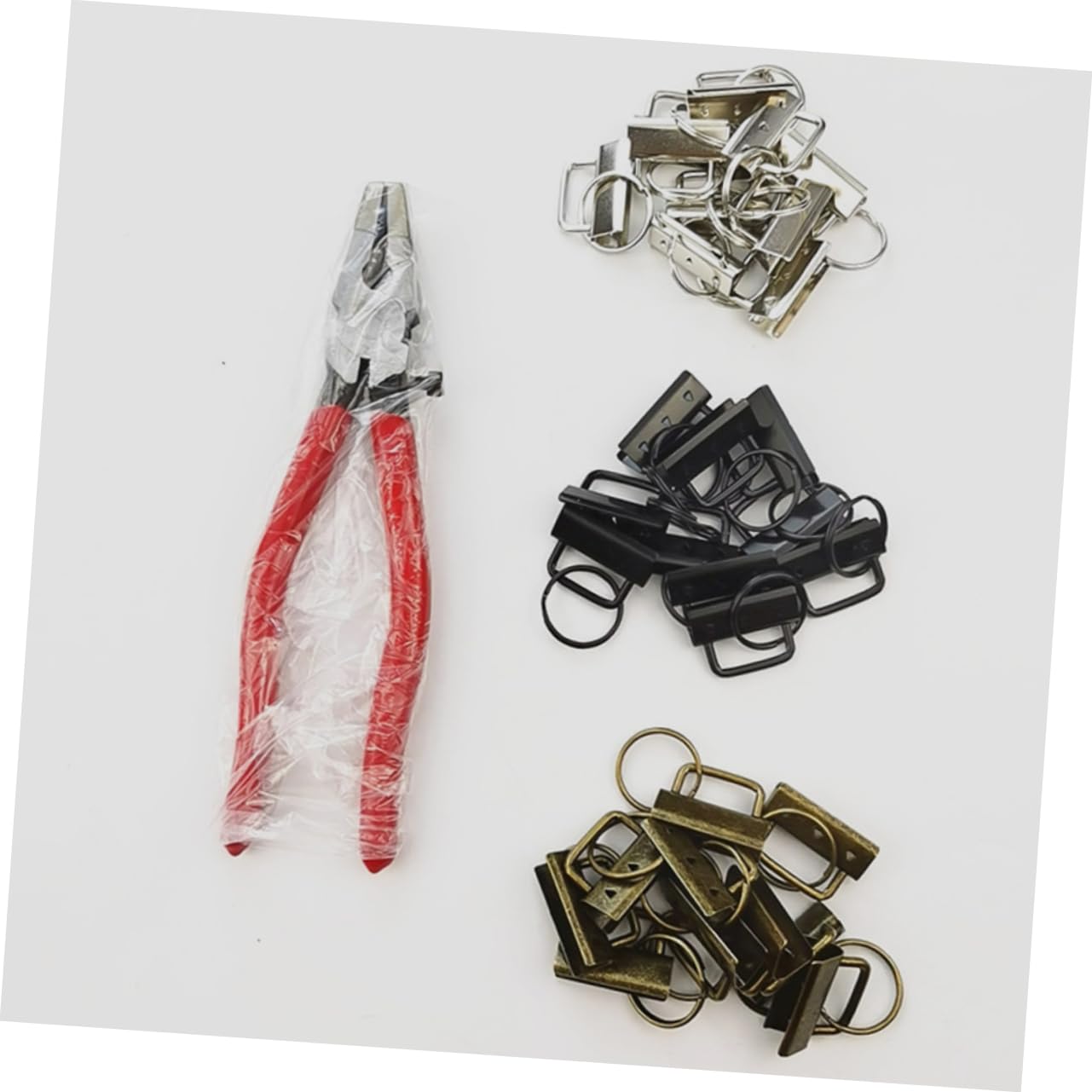 NUOBESTY Set da 30 Anelli Portachiavi in Metallo 32mm con Pinza Crimpatrice in Ferro per Fai da Te e Accessori Artigianali per Decorare Borse e Segnalibri