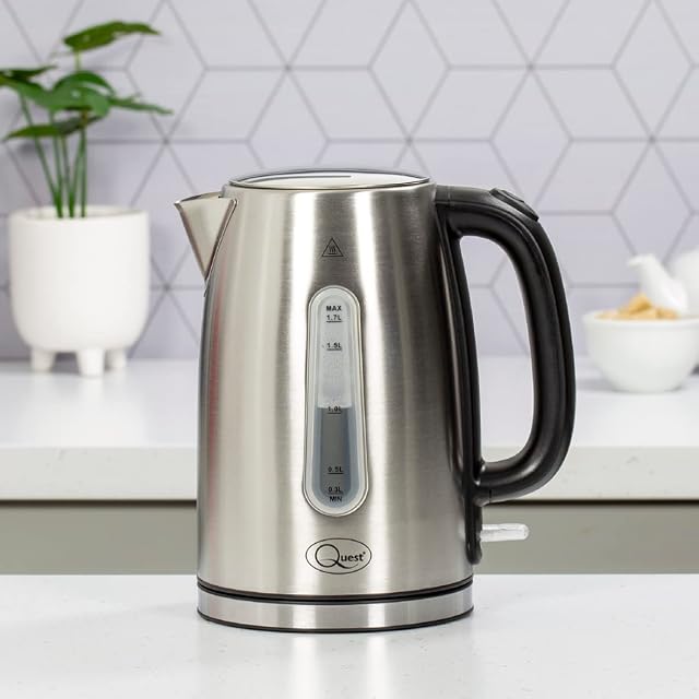 Quest 35349 1.7L Rapid Boil Kettle / 3000W / Cord Storage / Anti-Limescale Filter / Easy Clean
