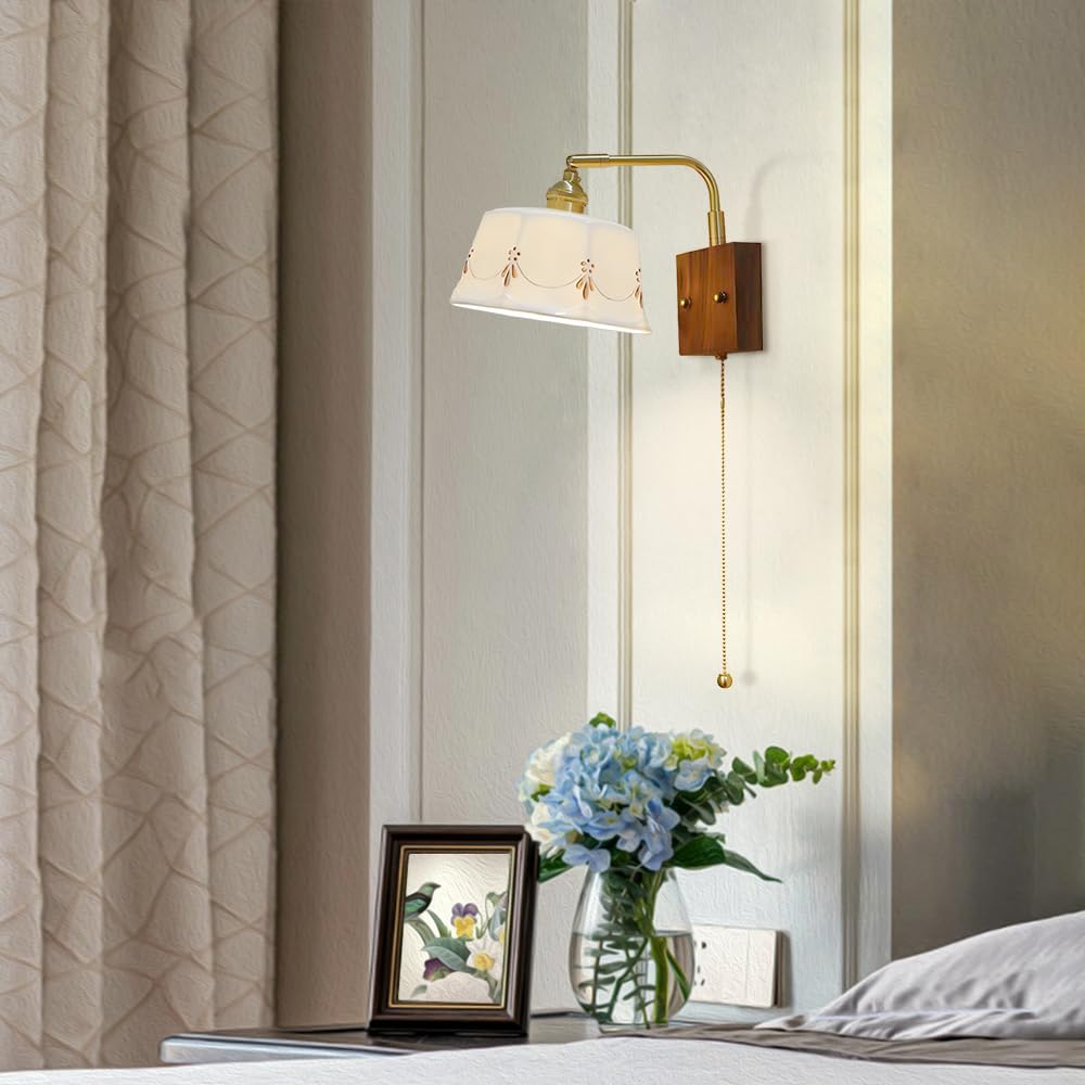 Applique da Parete Moderne Vintage, Lampada da Parete con Paralume in Ceramica Bianca e Interruttore a Tirante, Lampada da Parete in Ottone Regolabile a 180 Gradi per Camera da Letto, Comodino, i