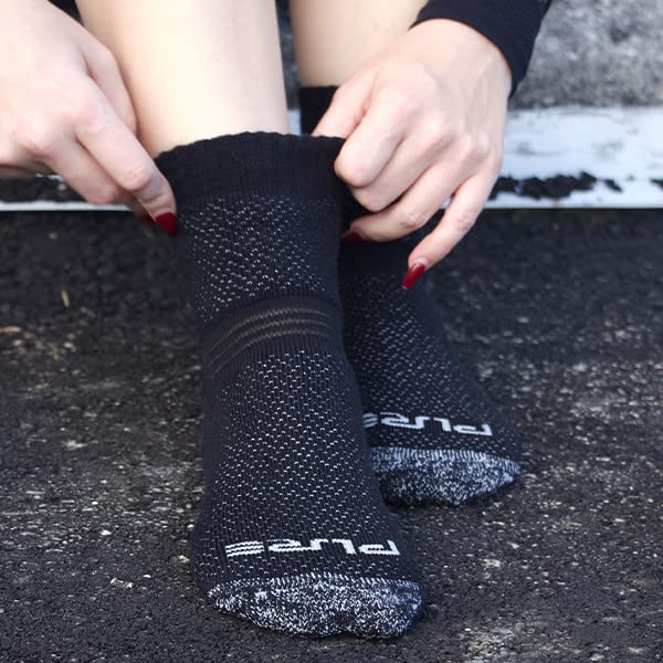 Knit Thermal Socks - Warm Thermal Wool Crew Socks for Cold Winter Weather Snow2