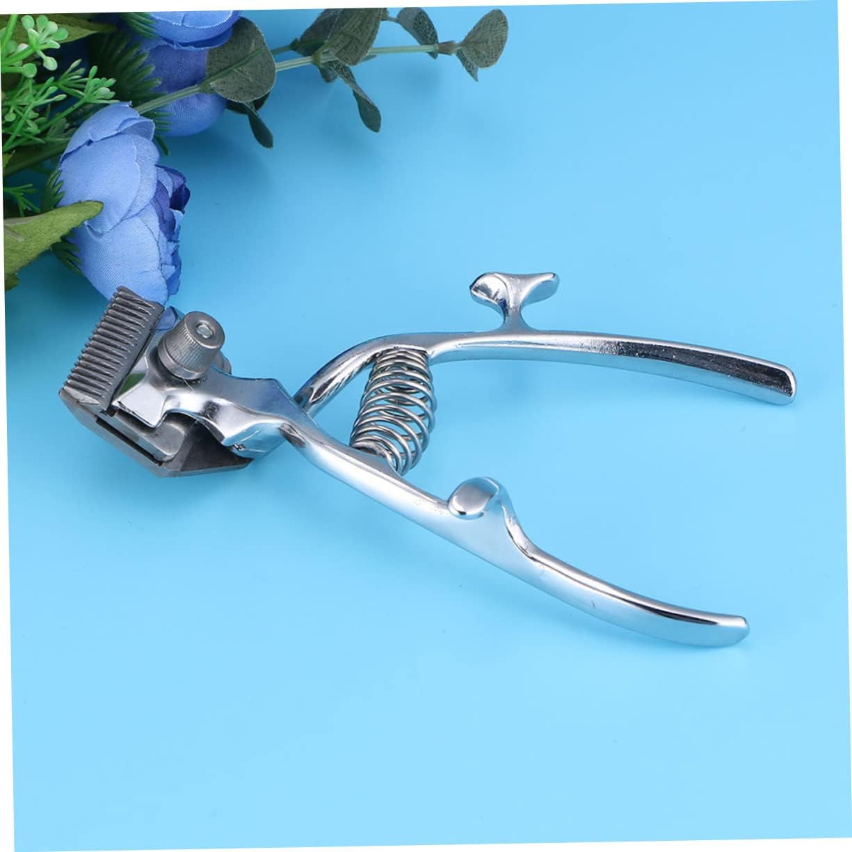 FRCOLOR Ultra-Silent Manual Hair Trimmer for Pets 3-Piece Grooming Kit Precision Blades Low Noise Dog and Cat Clippers for Home Grooming and Professional Use