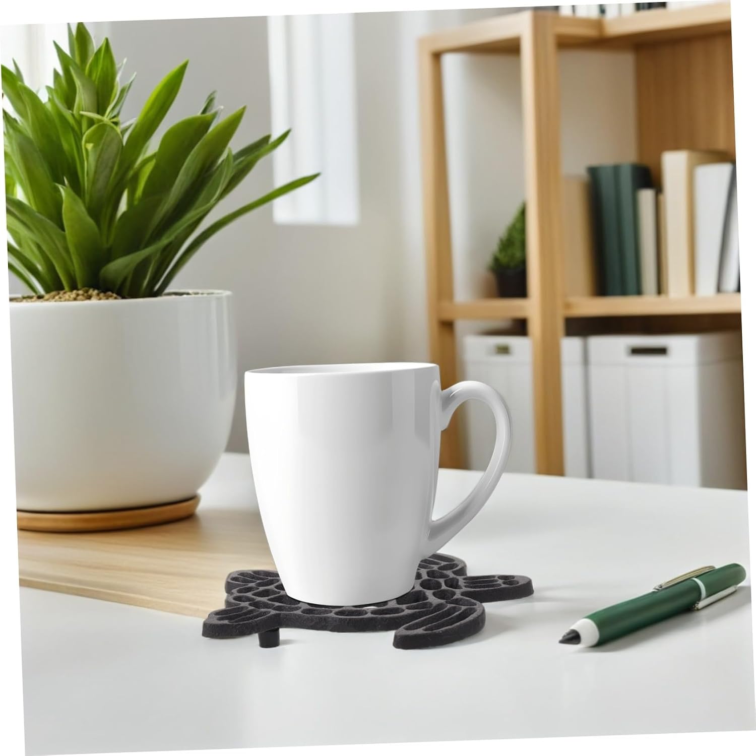 Cast Iron Turtle Trivet for Hot Dishes and Coffee Mugs Heat Resistant and Scratchproof Nautical Kitchen Coaster Black Iron Desk and Dining Table Protector