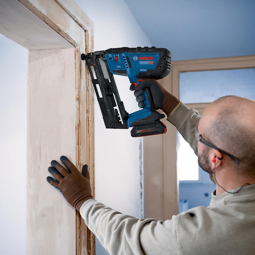 Bosch Professional 18V System clavadora madera batería GNH 18V-64-2 M (modo disparo impacto simple, apto para clavos: 32-64 mm, 1,8 mm y ángulo clavado de 20°, sin baterías ni cargador)