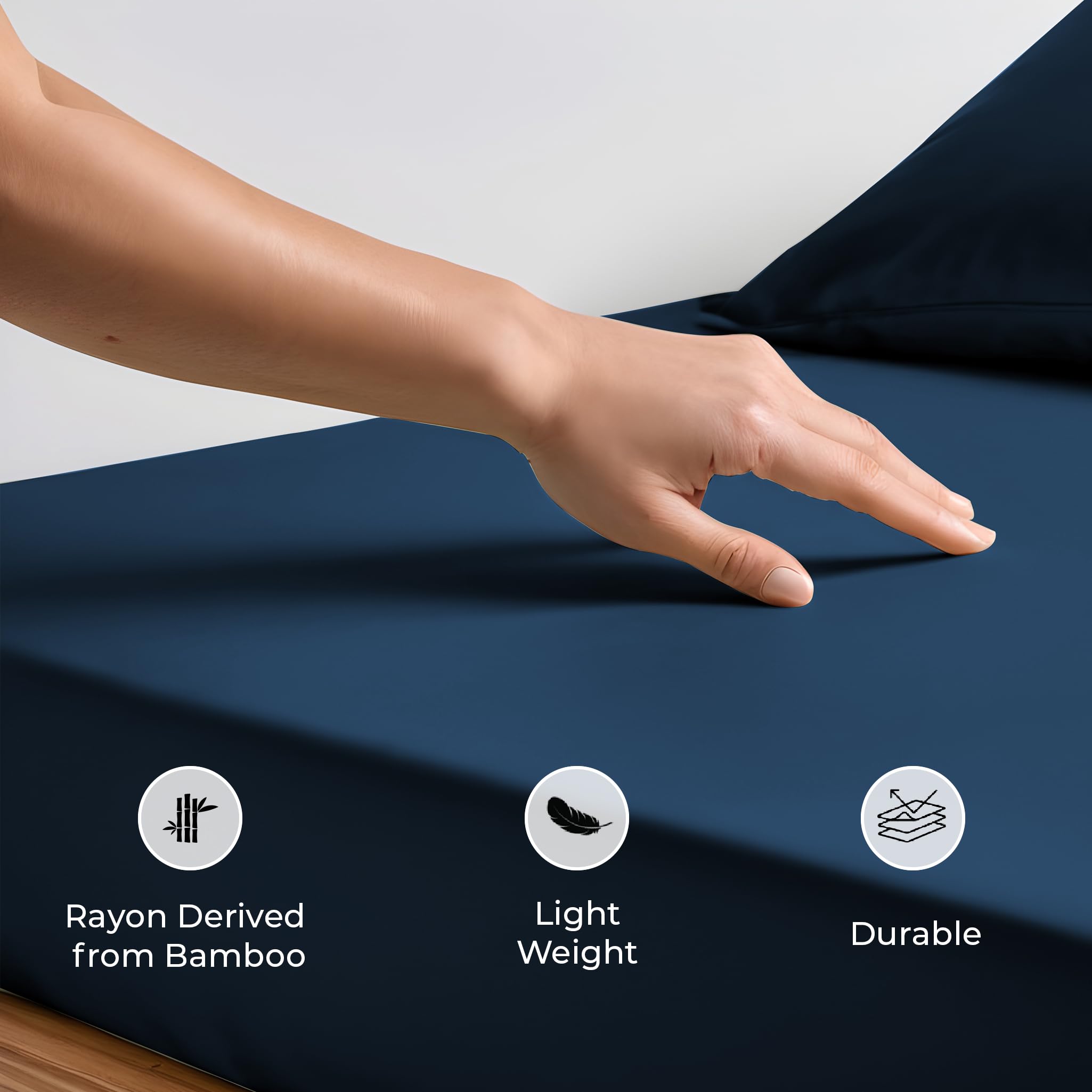 Drap-housse double en soie de bambou biologique 100 % de LINENWALAS, 140x190 cm, drap de lit pour lit double, poche profonde jusqu'à 40 cm, literie douce, rafraîchissante et hypoallergénique (bleu