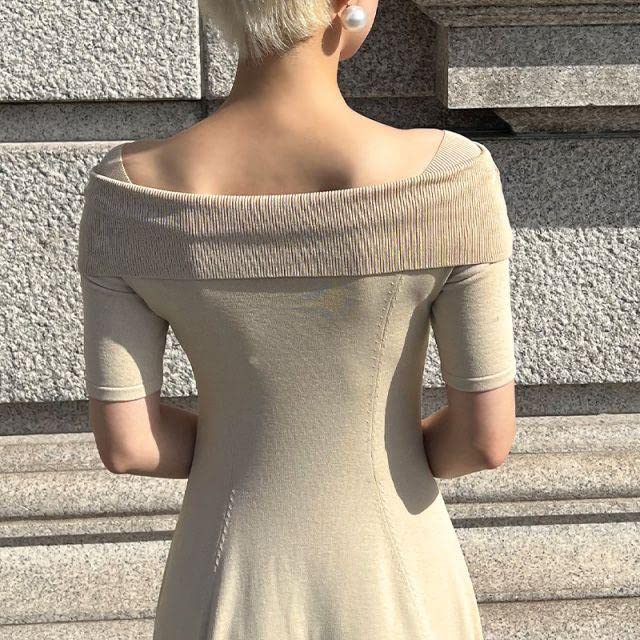 Amazon.co.jp: JENNE オフショルダー フレアニットワンピース Mサイズ