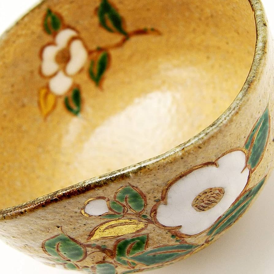 茶碗　「椿の絵」　抹茶茶碗　茶道具 Amazon | 抹茶碗 灰柚茶碗 「椿絵」 木箱入り 冬物 茶道具