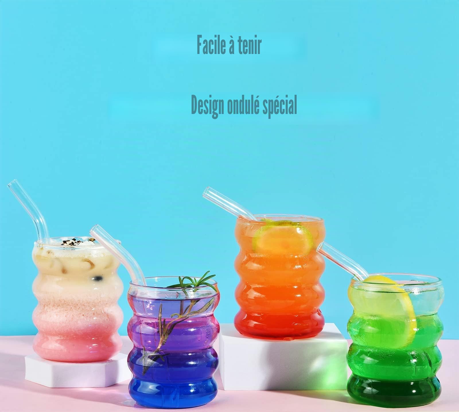 Alink Lot de 4 verres à boire avec couvercles et pailles, en forme de vague, verres à bière, verres à café glacé, verres à cocktail avec brosse, 473 ml