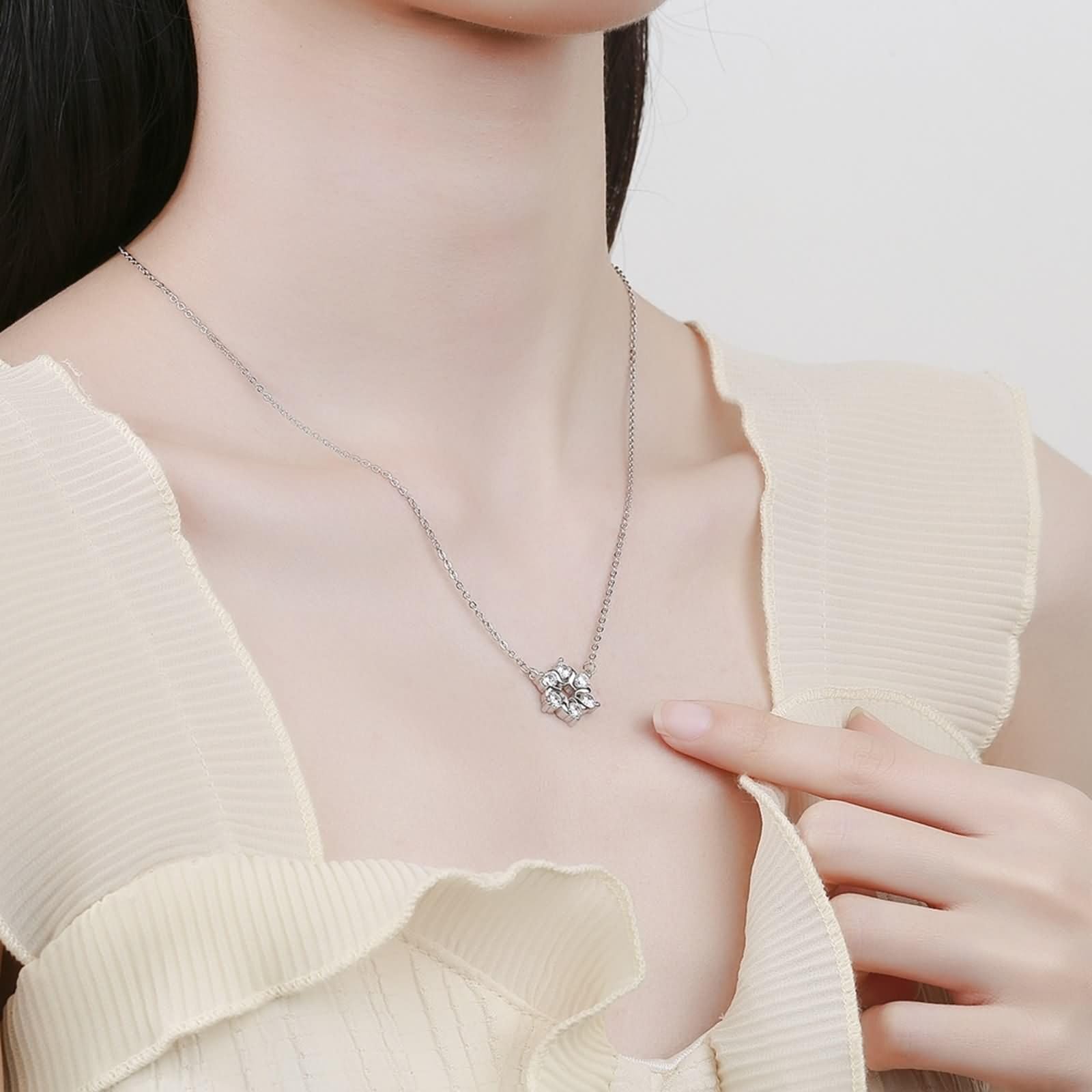 Donna Catenella per Collana Oro Bianco 9K / 14K / 18K, Rotondo con Diamante Sintetico, Pendente Collana Argento Donna