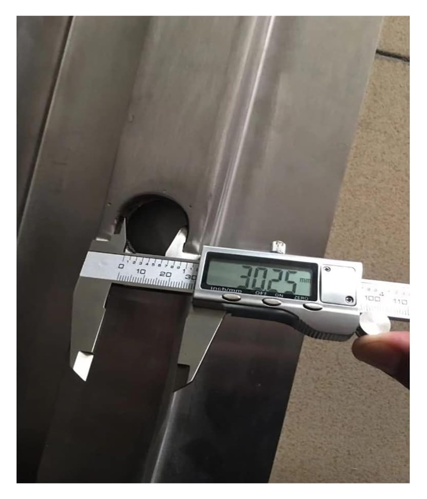 Przelew fontanny basenowej ze stali nierdzewnej 304 | Srebrna fontanna tarasowa o średnicy 15-150 cm: platforma przelewowa wody(60CM)