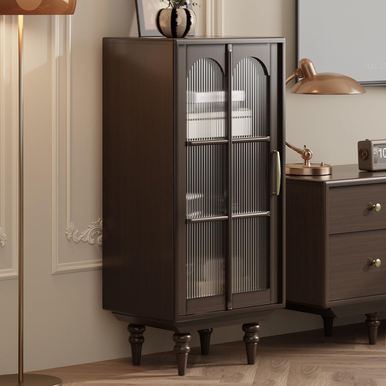 Stojak na wino z litego drewna i szafka do baru kawowego – elegancka ekspozycja na wino i przechowywanie alkoholu do salonu, korytarza, dekoracja domu, idealna szafka barowa z czerwonym winem